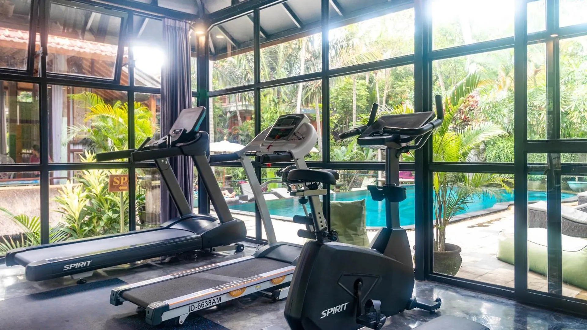 Narasoma Homestay & Retreat ウブド